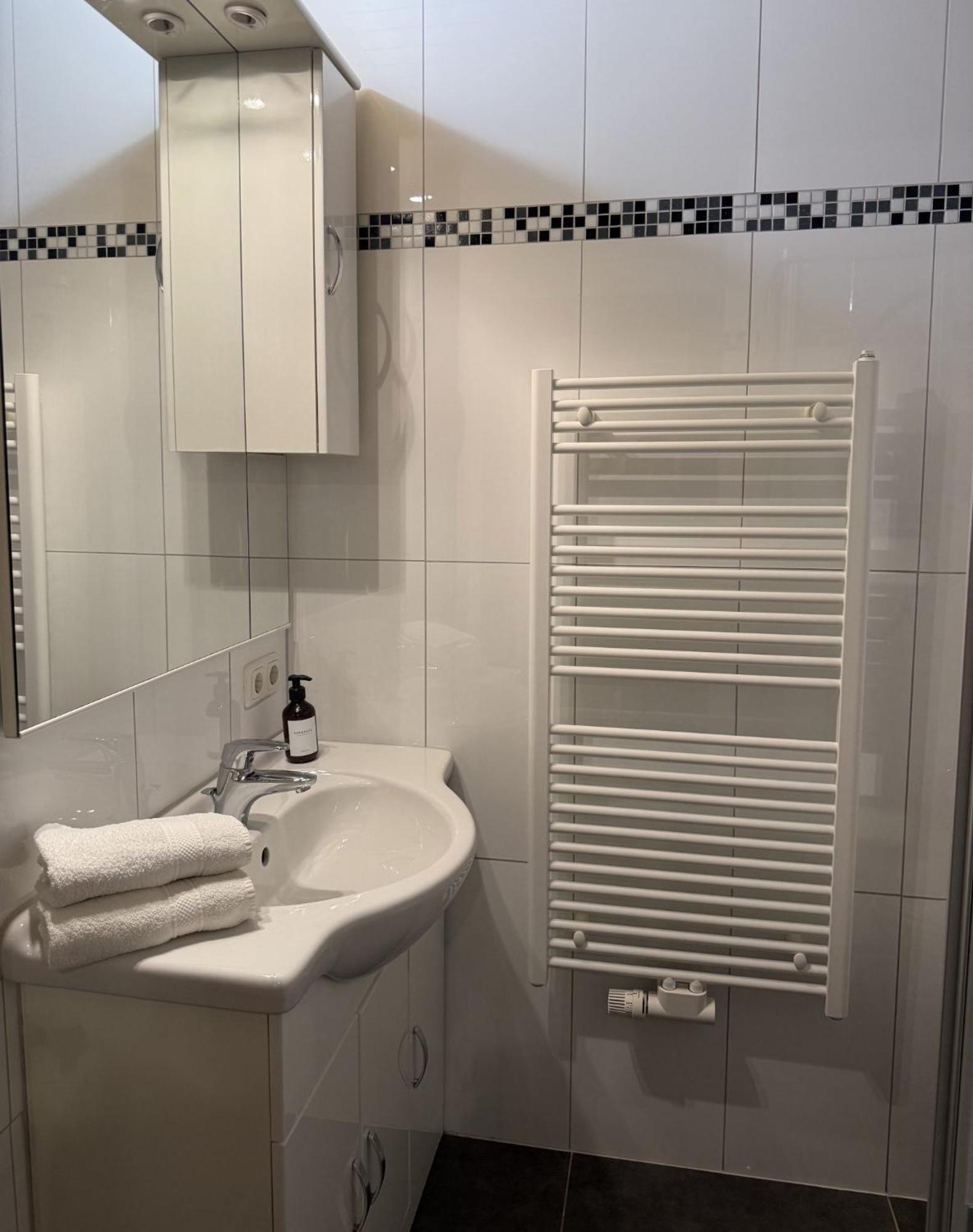 Ferienwohnung & Spa Renate Sibratsgfall Ngoại thất bức ảnh